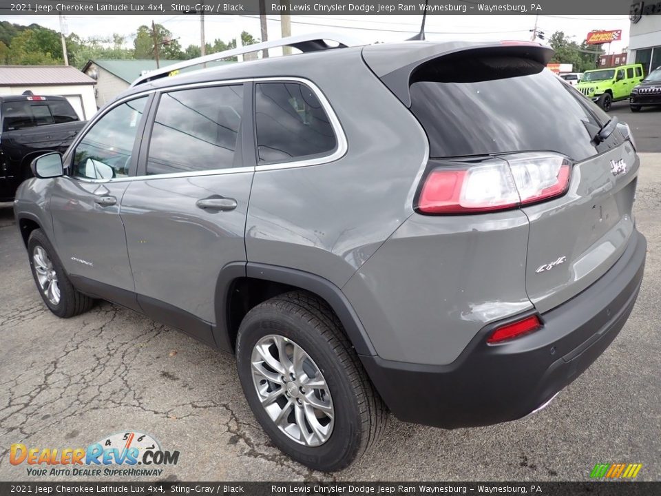 2021 Jeep Cherokee Latitude Lux 4x4 Sting-Gray / Black Photo #3