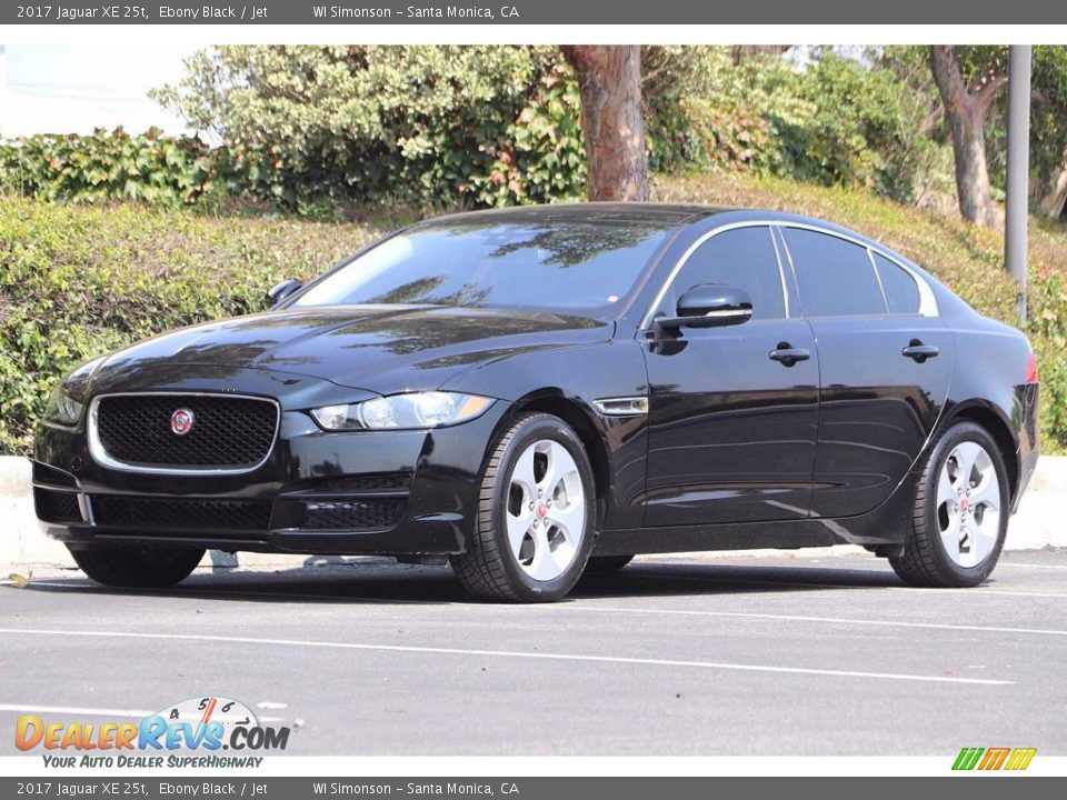 2017 Jaguar XE 25t Ebony Black / Jet Photo #10