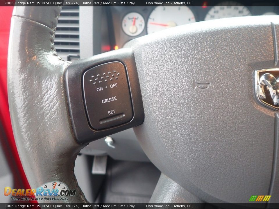 2006 Dodge Ram 3500 SLT Quad Cab 4x4 Steering Wheel Photo #25