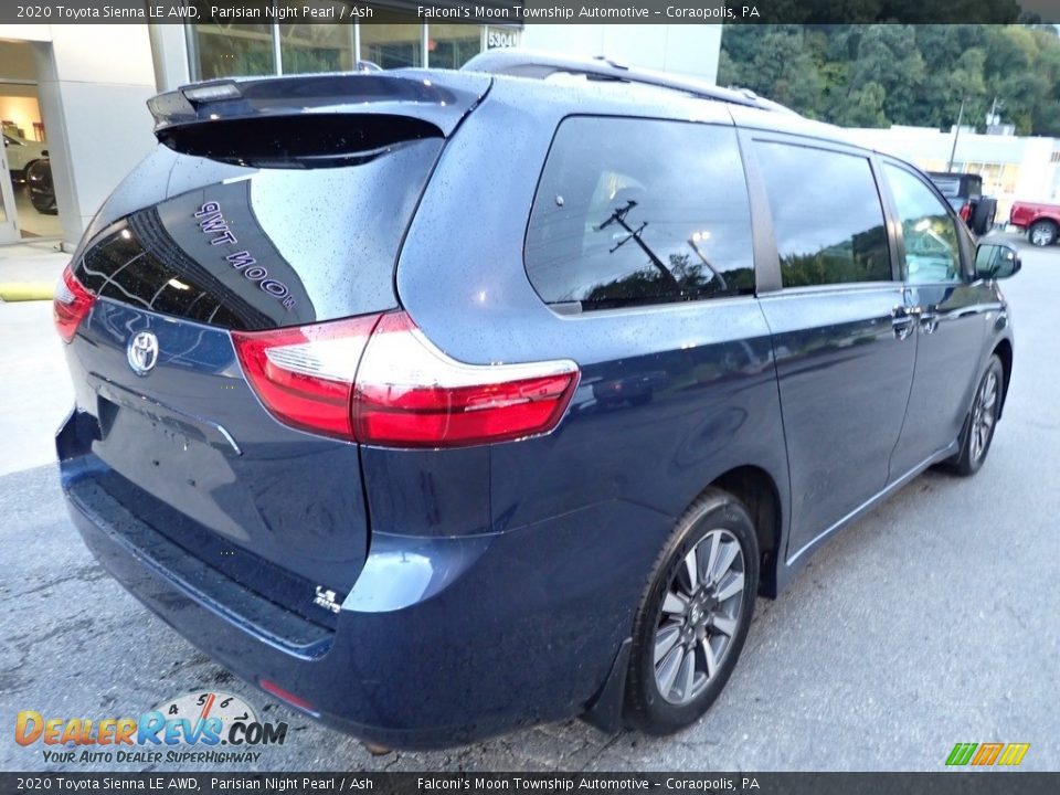 2020 Toyota Sienna LE AWD Parisian Night Pearl / Ash Photo #2