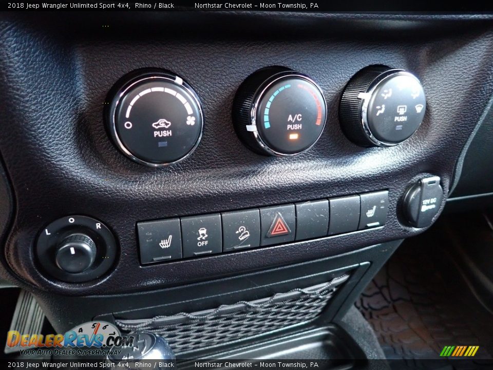 2018 Jeep Wrangler Unlimited Sport 4x4 Rhino / Black Photo #22