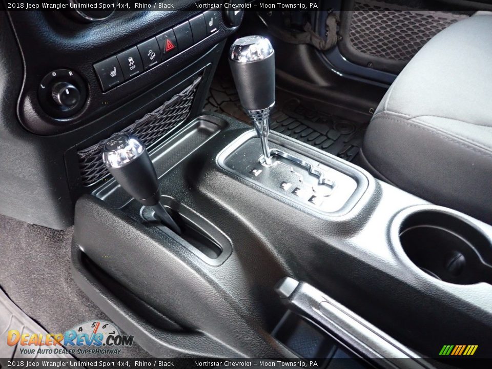 2018 Jeep Wrangler Unlimited Sport 4x4 Rhino / Black Photo #26