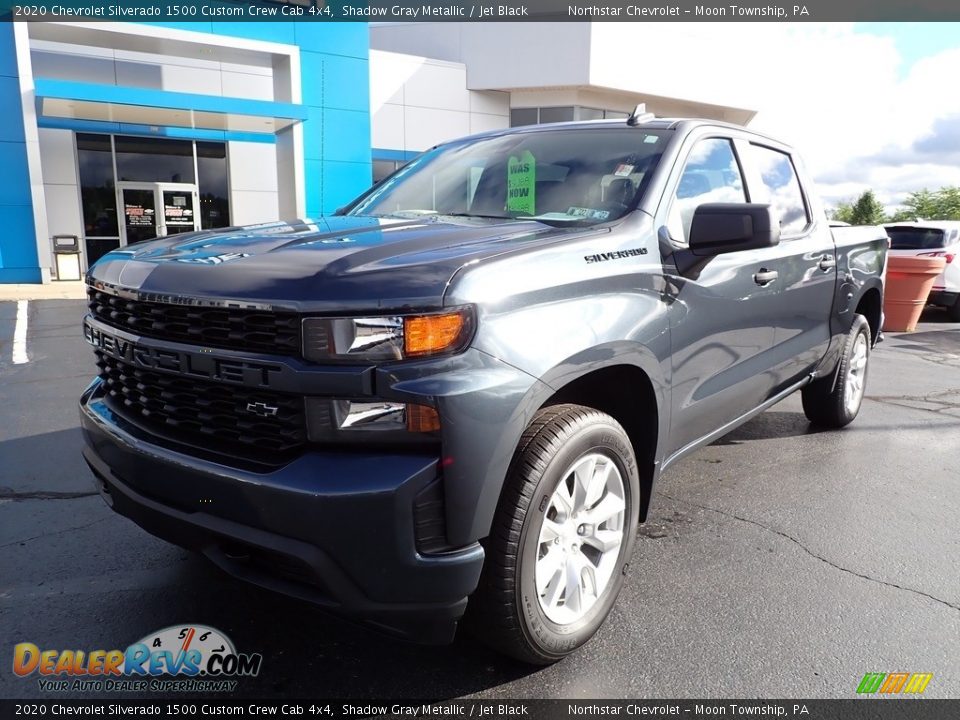 2020 Chevrolet Silverado 1500 Custom Crew Cab 4x4 Shadow Gray Metallic / Jet Black Photo #2