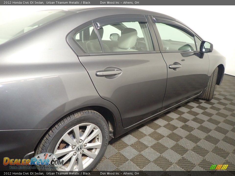 2012 Honda Civic EX Sedan Urban Titanium Metallic / Black Photo #19