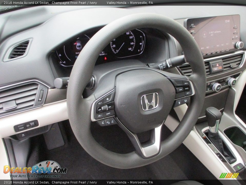 2018 Honda Accord LX Sedan Champagne Frost Pearl / Ivory Photo #13