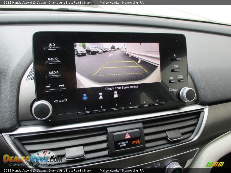 2018 Honda Accord LX Sedan Champagne Frost Pearl / Ivory Photo #15