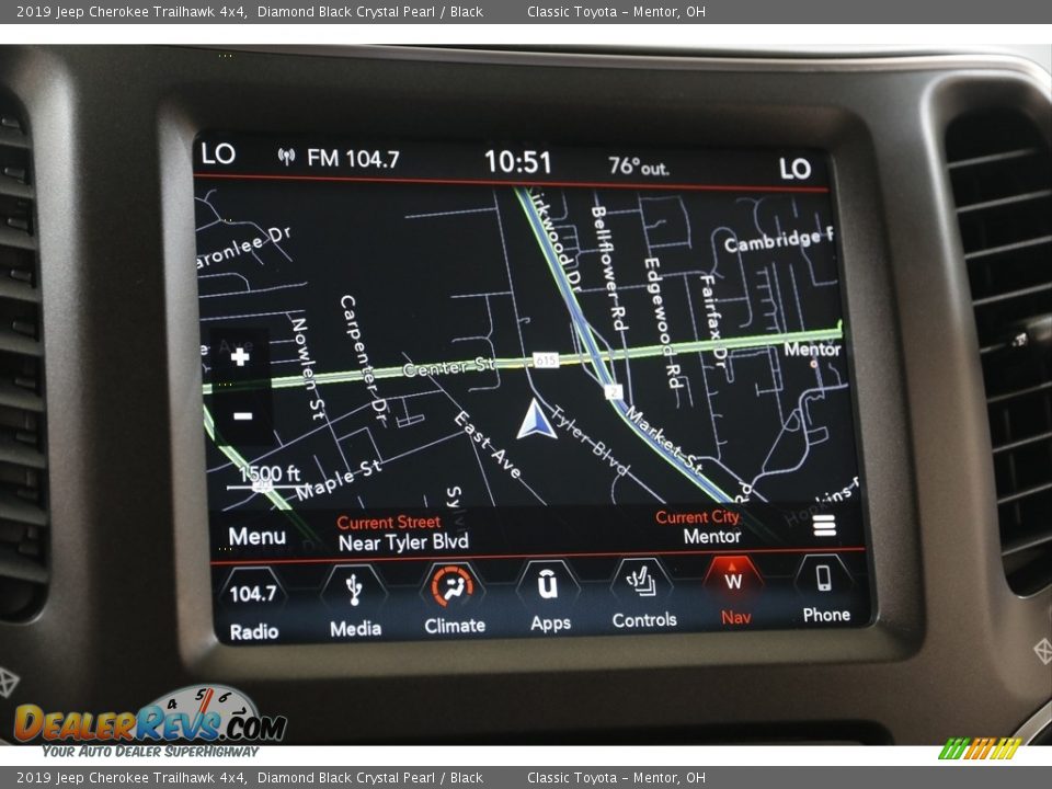 2019 Jeep Cherokee Trailhawk 4x4 Diamond Black Crystal Pearl / Black Photo #12