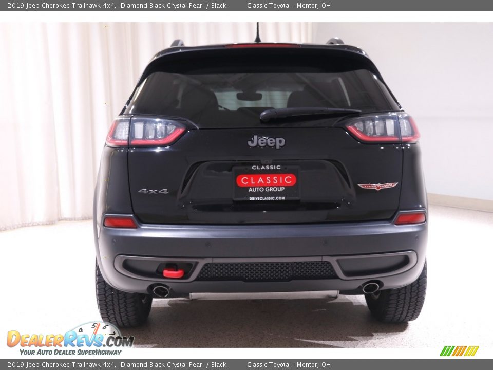 2019 Jeep Cherokee Trailhawk 4x4 Diamond Black Crystal Pearl / Black Photo #19
