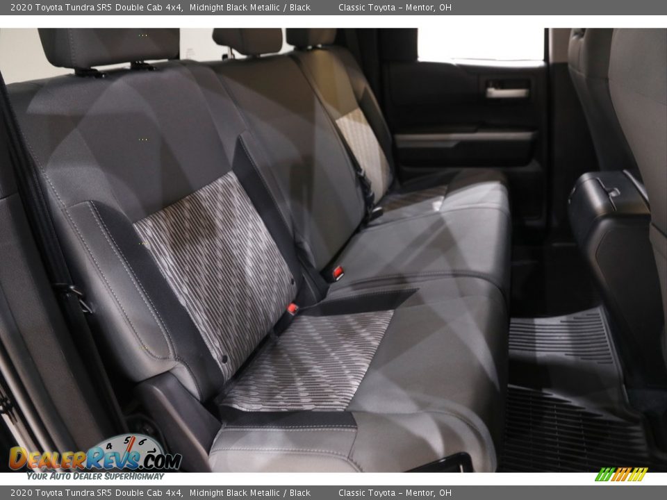 2020 Toyota Tundra SR5 Double Cab 4x4 Midnight Black Metallic / Black Photo #16