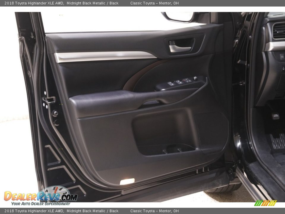 2018 Toyota Highlander XLE AWD Midnight Black Metallic / Black Photo #4