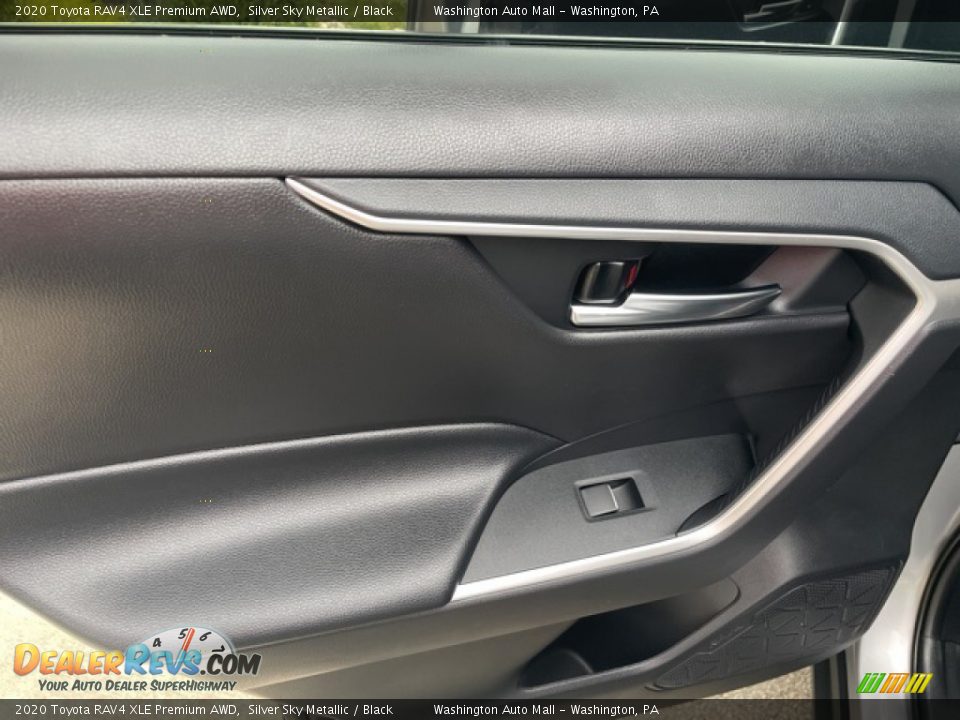 2020 Toyota RAV4 XLE Premium AWD Silver Sky Metallic / Black Photo #29