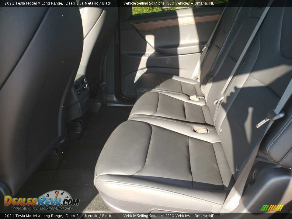 Rear Seat of 2021 Tesla Model X Long Range Photo #4