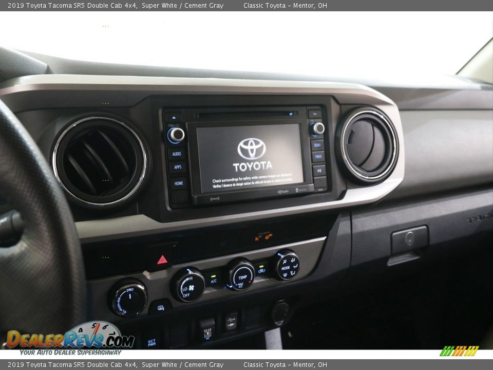 2019 Toyota Tacoma SR5 Double Cab 4x4 Super White / Cement Gray Photo #9