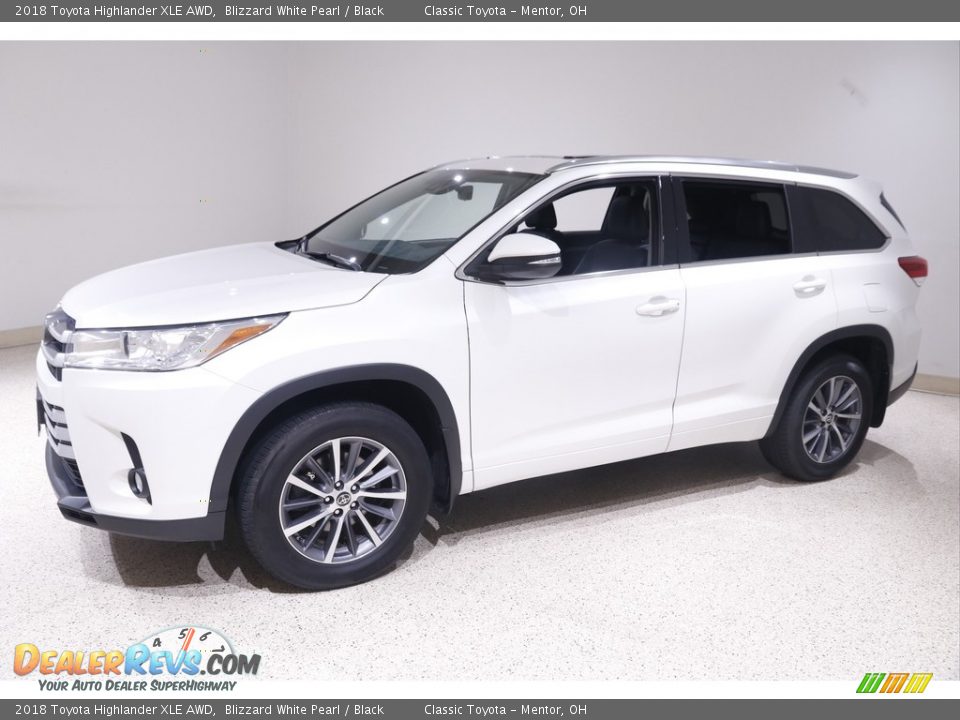 2018 Toyota Highlander XLE AWD Blizzard White Pearl / Black Photo #3