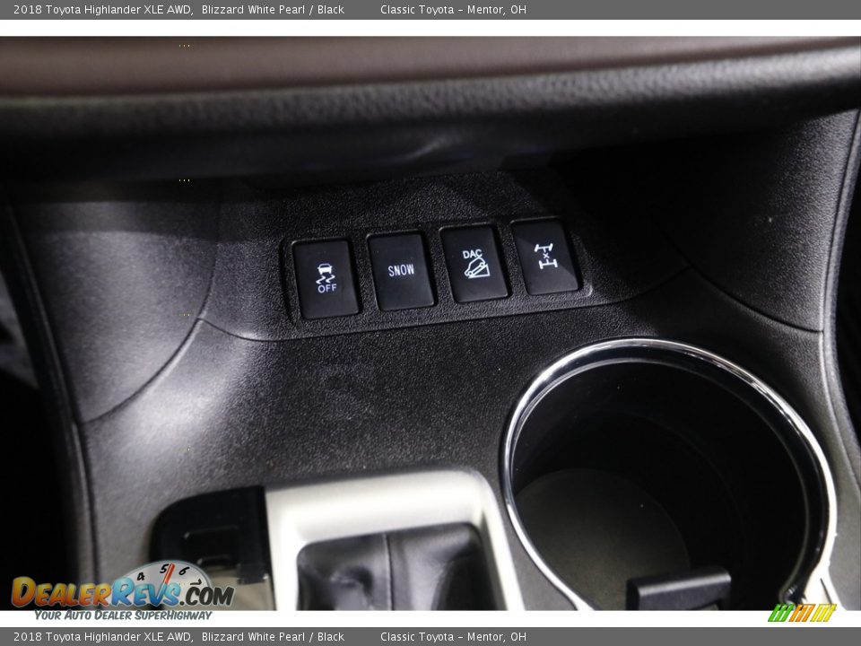 2018 Toyota Highlander XLE AWD Blizzard White Pearl / Black Photo #14