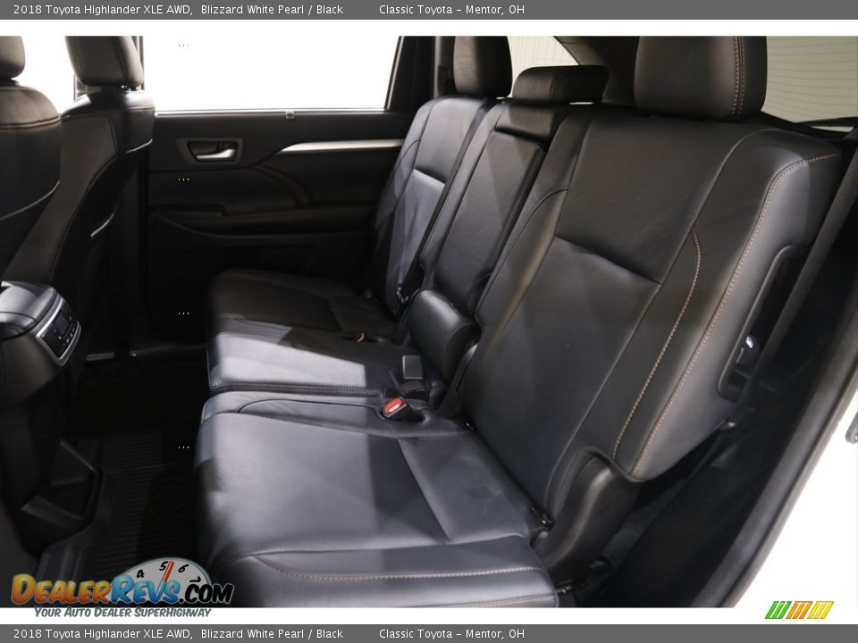 2018 Toyota Highlander XLE AWD Blizzard White Pearl / Black Photo #17