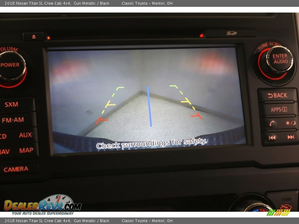 2018 Nissan Titan SL Crew Cab 4x4 Gun Metallic / Black Photo #13