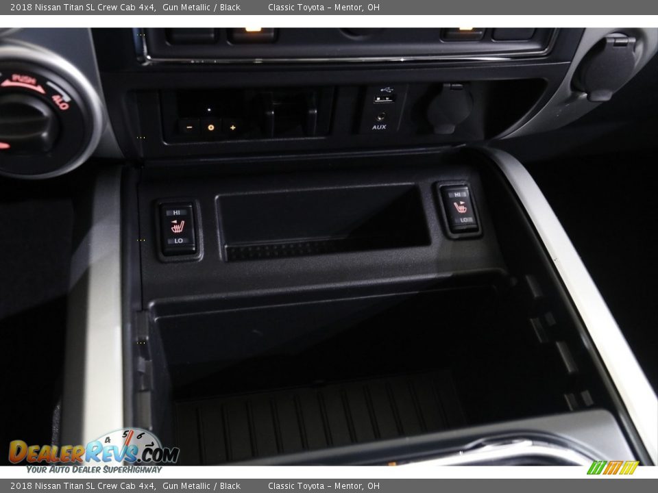2018 Nissan Titan SL Crew Cab 4x4 Gun Metallic / Black Photo #16