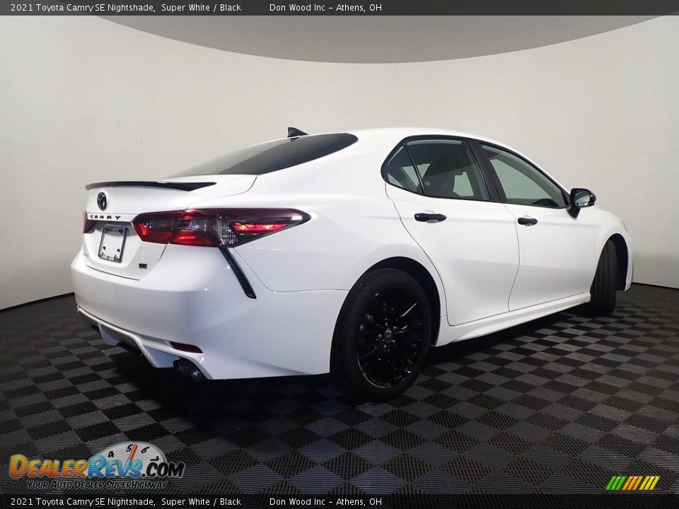 2021 Toyota Camry SE Nightshade Super White / Black Photo #16