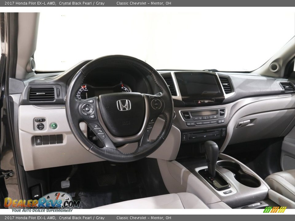 Dashboard of 2017 Honda Pilot EX-L AWD Photo #7