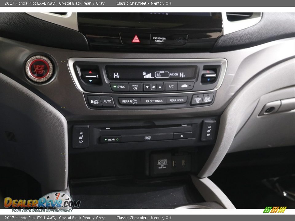 Controls of 2017 Honda Pilot EX-L AWD Photo #14