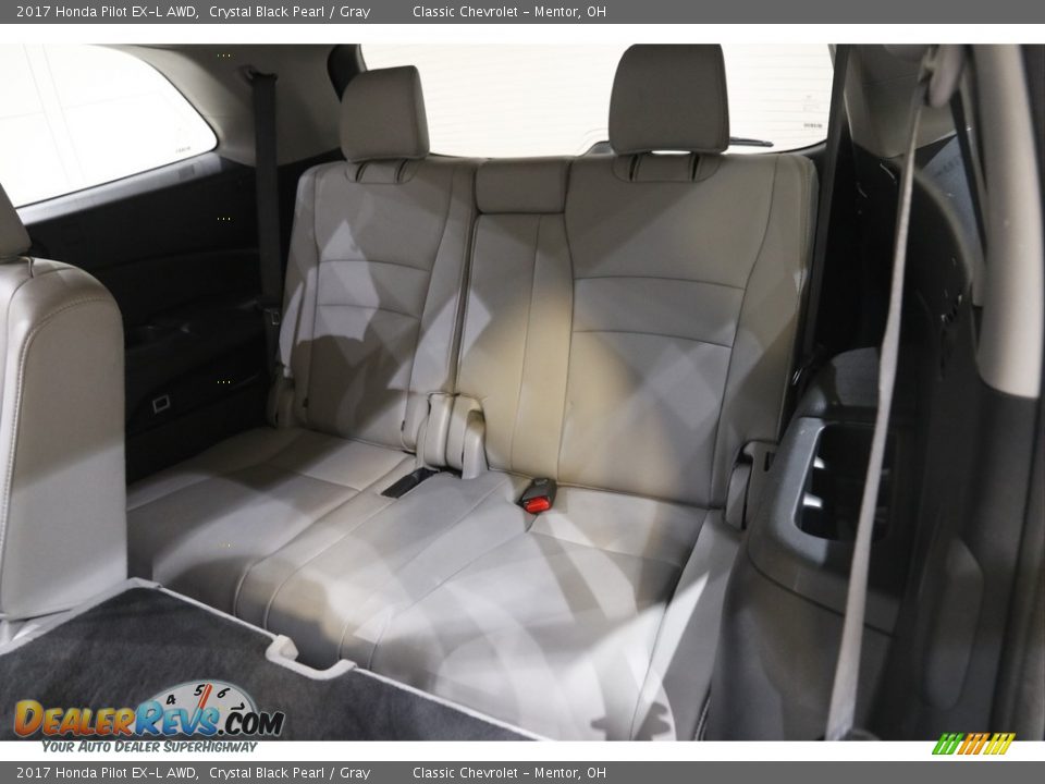 Rear Seat of 2017 Honda Pilot EX-L AWD Photo #19