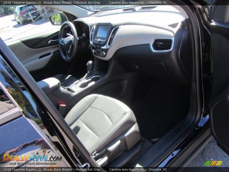2018 Chevrolet Equinox LS Mosaic Black Metallic / Medium Ash Gray Photo #21