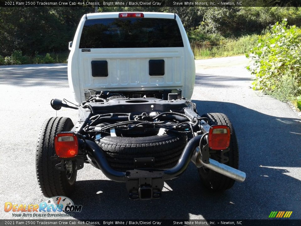 2021 Ram 2500 Tradesman Crew Cab 4x4 Chassis Bright White / Black/Diesel Gray Photo #7