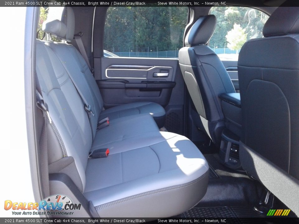 2021 Ram 4500 SLT Crew Cab 4x4 Chassis Bright White / Diesel Gray/Black Photo #13