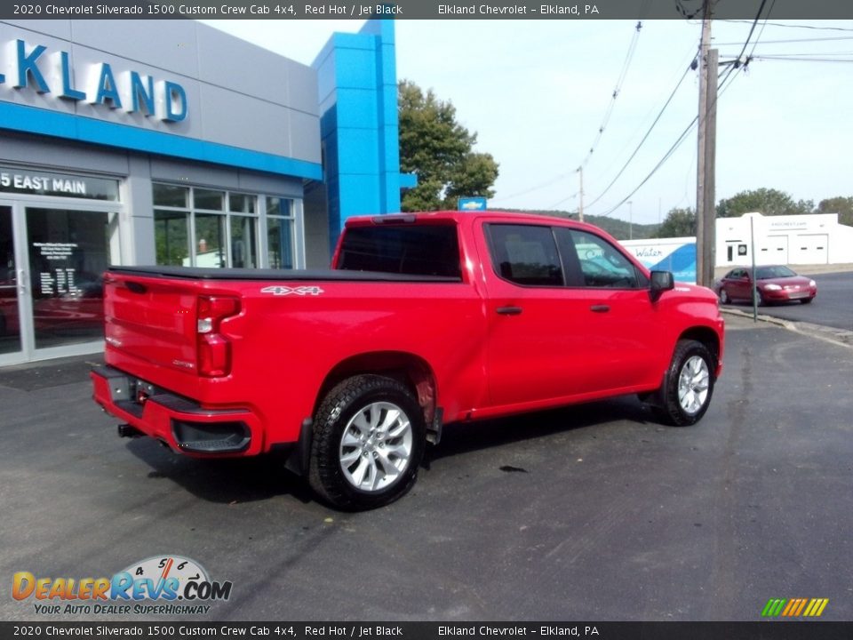 2020 Chevrolet Silverado 1500 Custom Crew Cab 4x4 Red Hot / Jet Black Photo #3