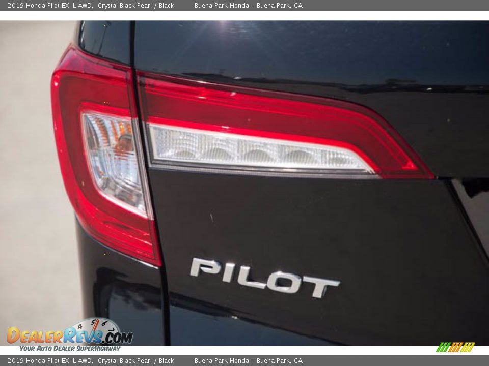 2019 Honda Pilot EX-L AWD Crystal Black Pearl / Black Photo #11