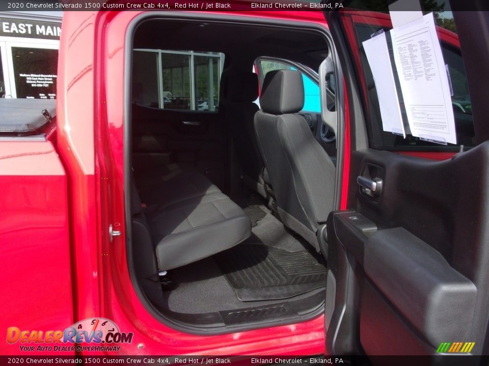 2020 Chevrolet Silverado 1500 Custom Crew Cab 4x4 Red Hot / Jet Black Photo #19