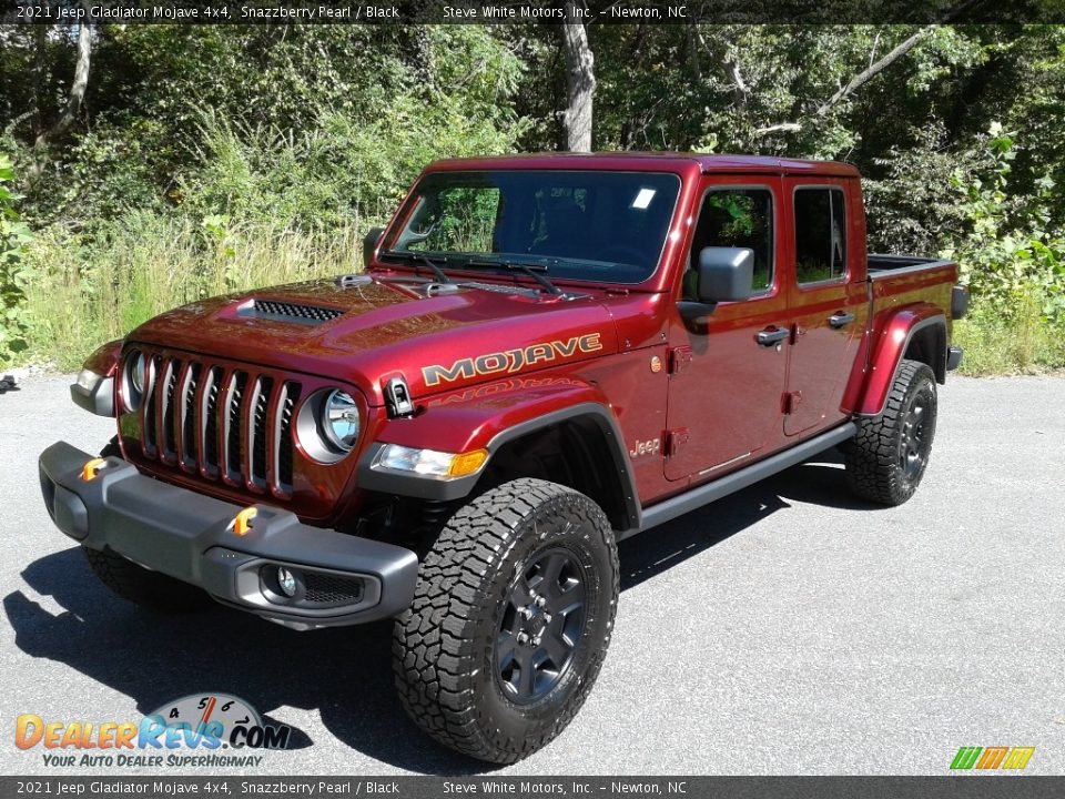 2021 Jeep Gladiator Mojave 4x4 Snazzberry Pearl / Black Photo #2