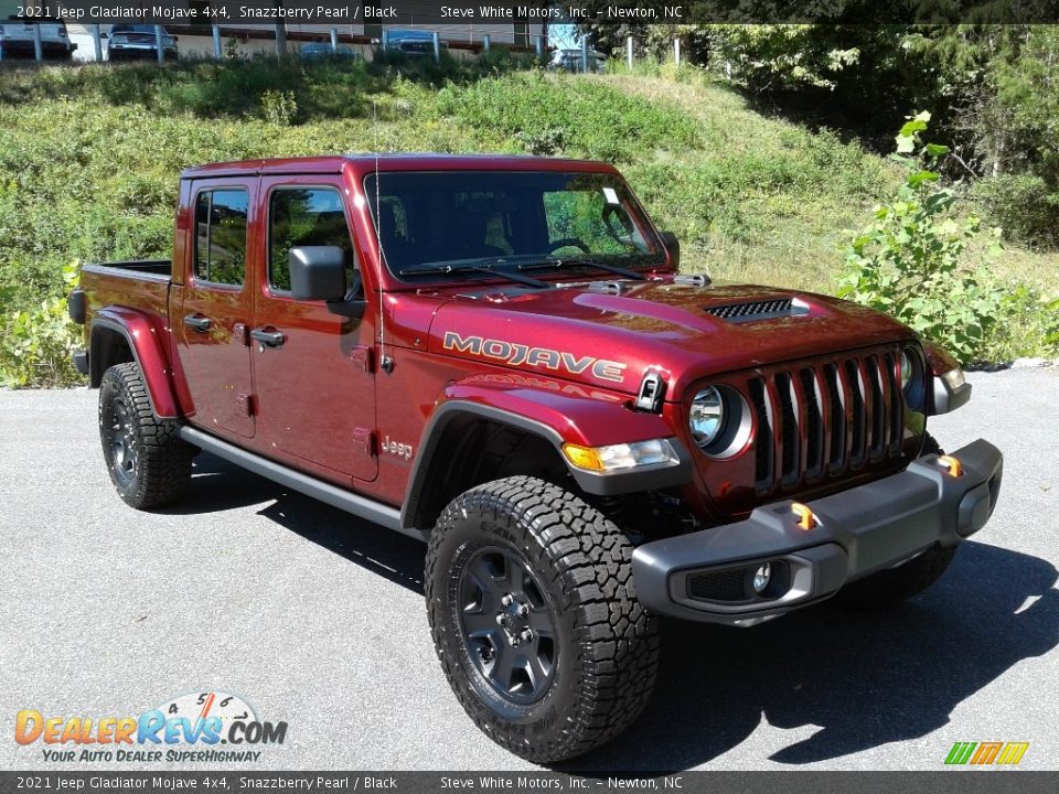 2021 Jeep Gladiator Mojave 4x4 Snazzberry Pearl / Black Photo #4