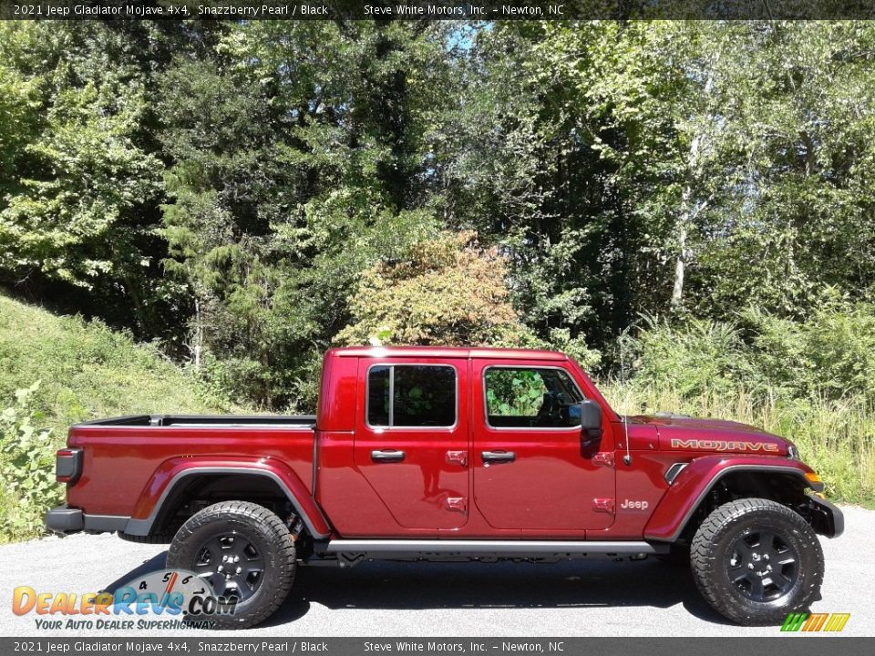 2021 Jeep Gladiator Mojave 4x4 Snazzberry Pearl / Black Photo #5