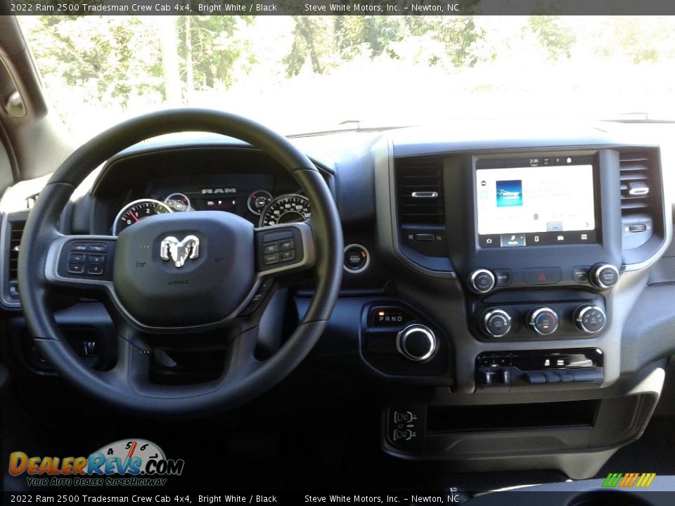 2022 Ram 2500 Tradesman Crew Cab 4x4 Bright White / Black Photo #17