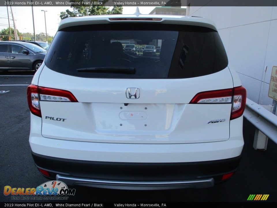 2019 Honda Pilot EX-L AWD White Diamond Pearl / Black Photo #4