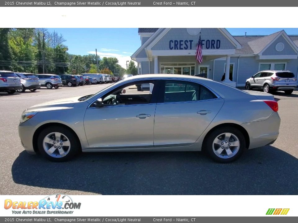 2015 Chevrolet Malibu LS Champagne Silver Metallic / Cocoa/Light Neutral Photo #4