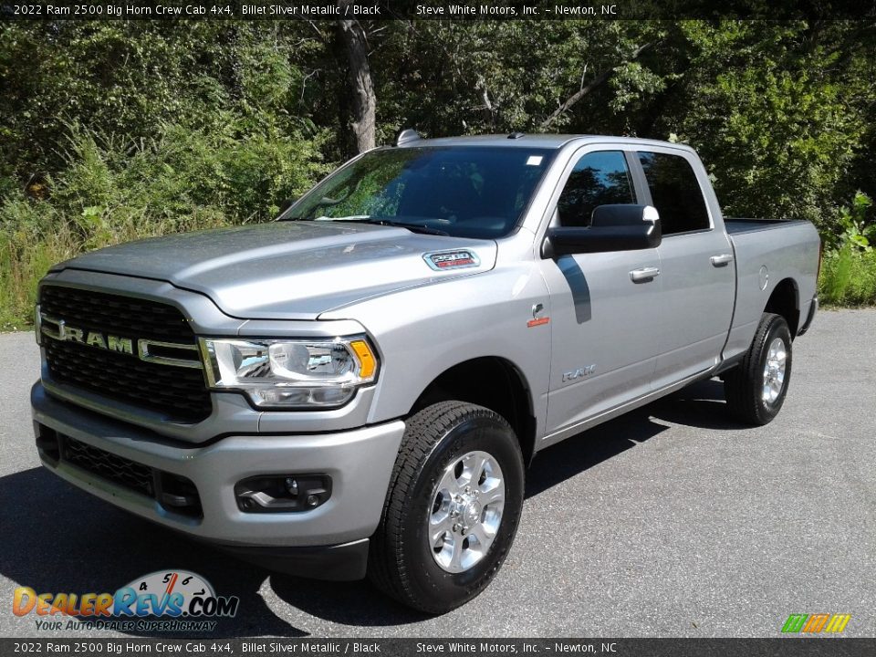 Front 3/4 View of 2022 Ram 2500 Big Horn Crew Cab 4x4 Photo #2