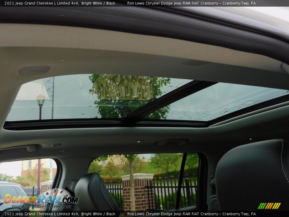 2021 Jeep Grand Cherokee L Limited 4x4 Bright White / Black Photo #16