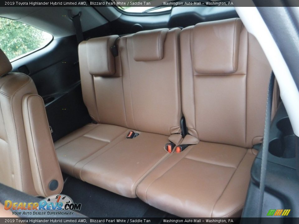 Rear Seat of 2019 Toyota Highlander Hybrid Limited AWD Photo #32