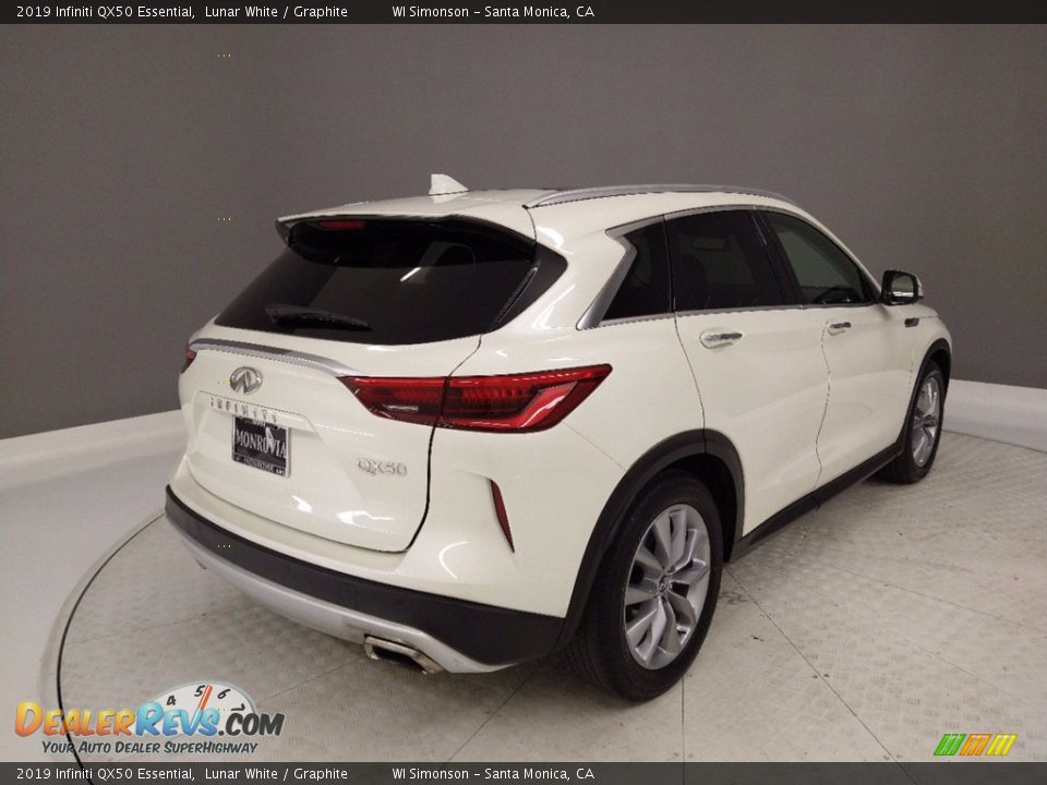 2019 Infiniti QX50 Essential Lunar White / Graphite Photo #6