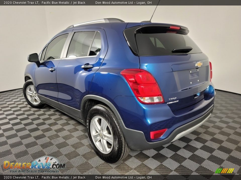 2020 Chevrolet Trax LT Pacific Blue Metallic / Jet Black Photo #8