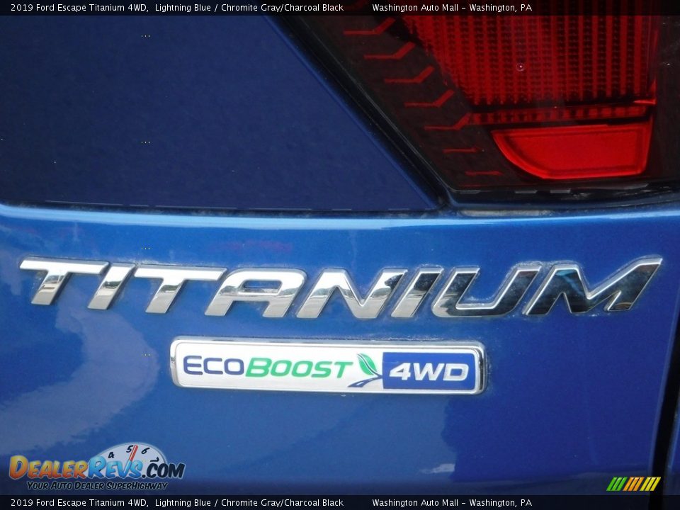2019 Ford Escape Titanium 4WD Lightning Blue / Chromite Gray/Charcoal Black Photo #16