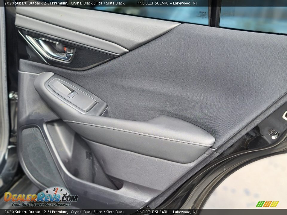 2020 Subaru Outback 2.5i Premium Crystal Black Silica / Slate Black Photo #28