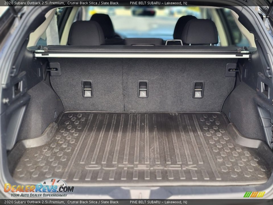 2020 Subaru Outback 2.5i Premium Crystal Black Silica / Slate Black Photo #29