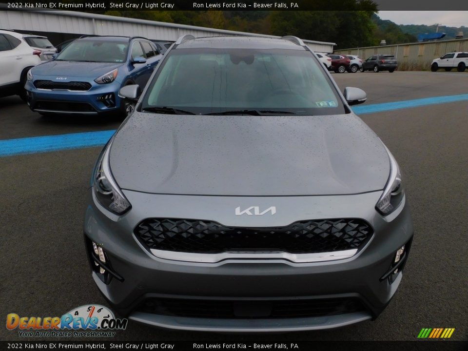 2022 Kia Niro EX Premium Hybrid Steel Gray / Light Gray Photo #8
