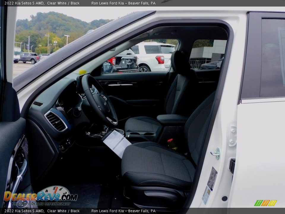 2022 Kia Seltos S AWD Clear White / Black Photo #11