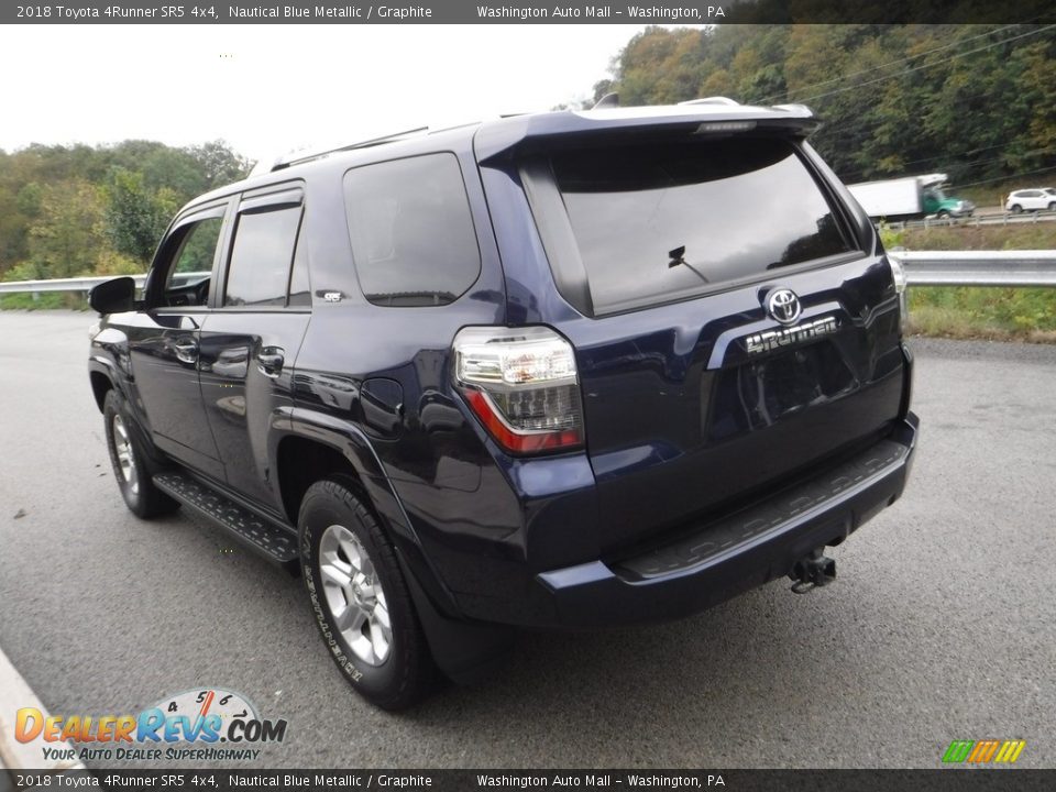 2018 Toyota 4Runner SR5 4x4 Nautical Blue Metallic / Graphite Photo #17