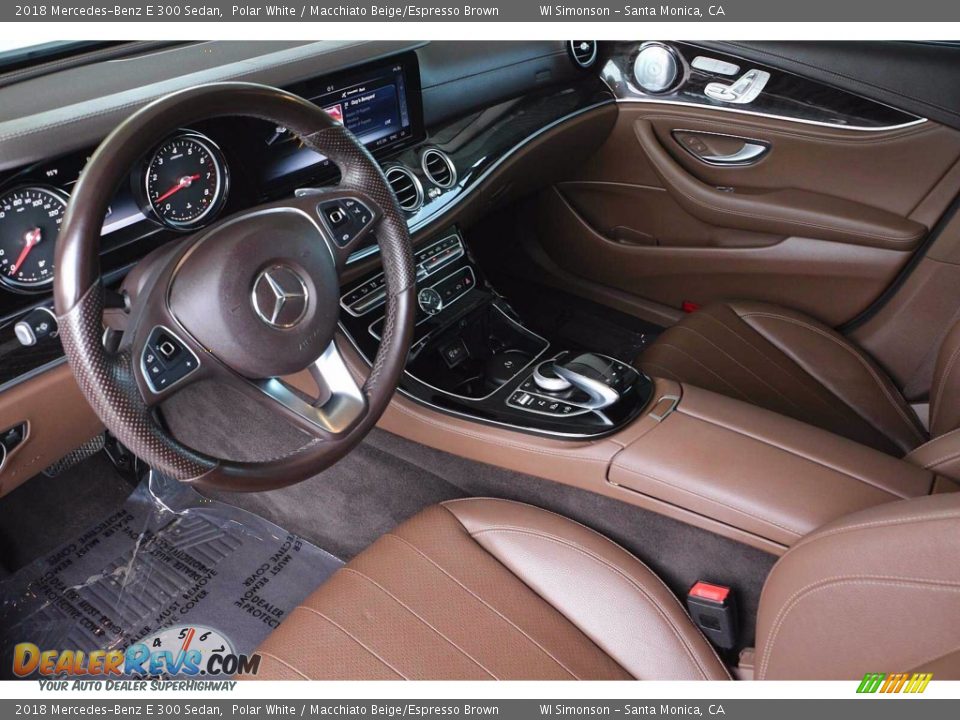 2018 Mercedes-Benz E 300 Sedan Polar White / Macchiato Beige/Espresso Brown Photo #12